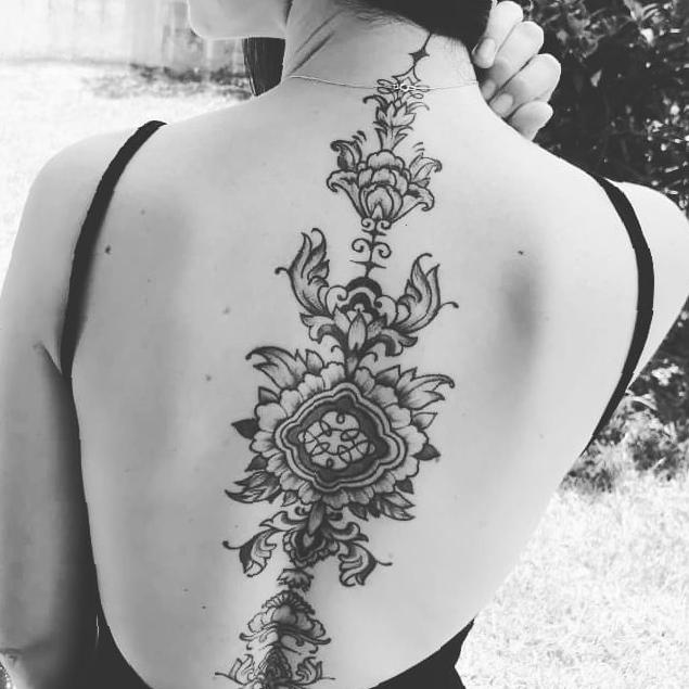 60 Attractive and Sexy Back Tattoo Ideas For Girls 2020 - SooShell