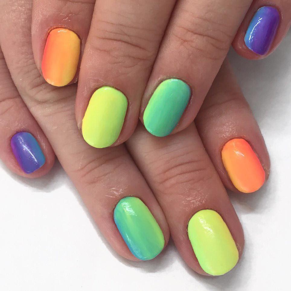 40 Stand-Out Summer 2020 Nail Designs That Will Brighten Your Day ...